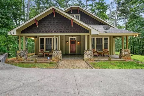 137 Hickory Ln, Ellijay, GA 30540