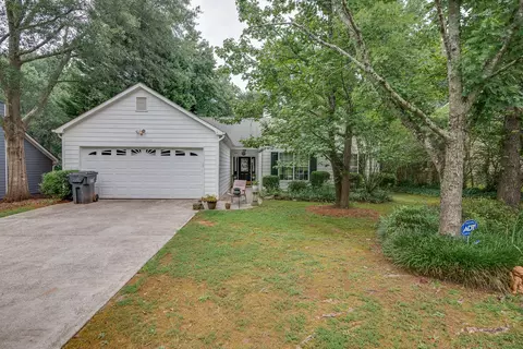 360 Ashland Manor Dr, Lawrenceville, GA 30045