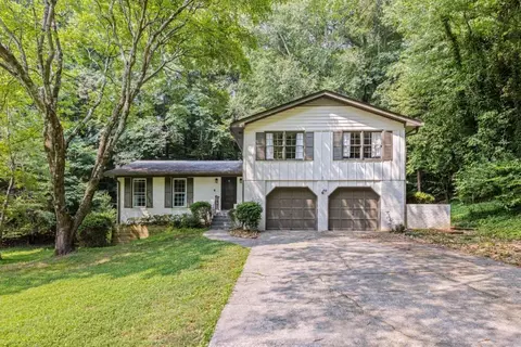 1542 Old Spring House Ln, Dunwoody, GA 30338