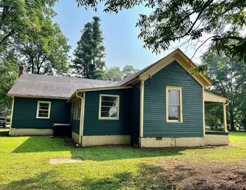 151 E Main St, Rutledge, GA 30663 photo 5