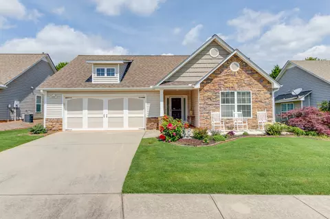 482 Tranquil Dr, Winder, GA 30680