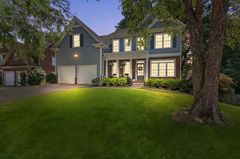 405 Middlebrooke St, Canton, GA 30115