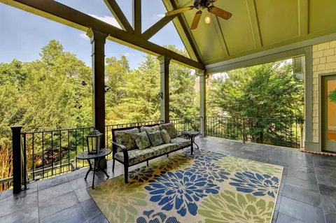 8520 Abingdon Ln, Duluth, GA 30097 photo 3