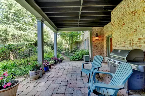 8520 Abingdon Ln, Duluth, GA 30097 photo 4