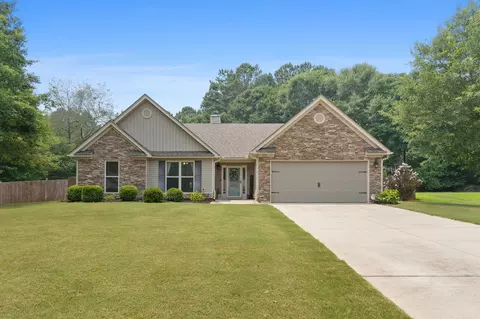 372 Thoroughbred Trl, Monroe, GA 30655