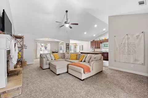 372 Thoroughbred Trl, Monroe, GA 30655 photo 4