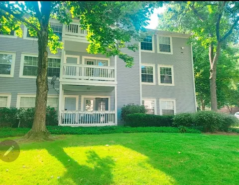 1367 Keys Crossing Dr NE, Atlanta, GA 30319