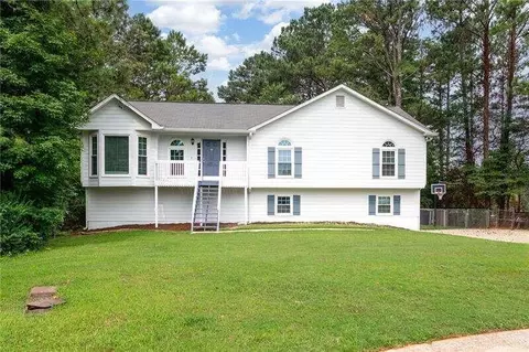 126 Sweetwater Pl, Powder Springs, GA 30127