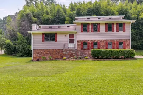 3925 Yeager Rd, Douglasville, GA 30135