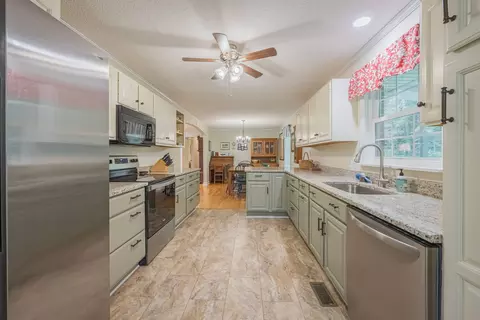 97 S Cedar Fork Rd, Toccoa, GA 30577 photo 39