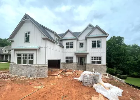 2306 S Pear Grove Ct, Jefferson, GA 30549
