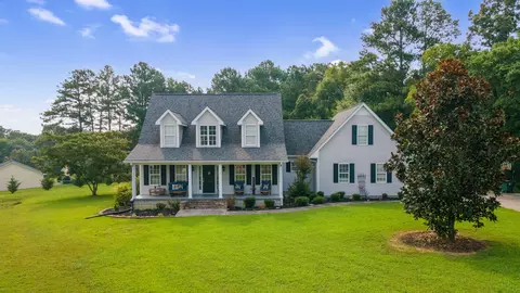 130 Clifton Ct SE, Calhoun, GA 30701