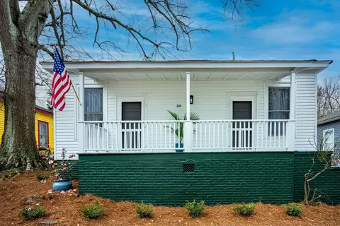 206 Vine St, Lagrange, GA 30241 photo 1