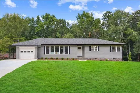 221 Pine Ln, Canton, GA 30114