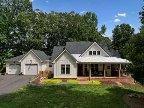 513 Ragsdale Ter, Woodstock, GA 30188