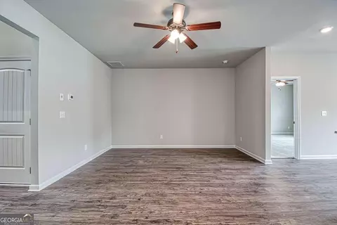 11581 Winston Dr #6, Hampton, GA 30228 photo 3