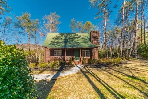 74 Windchase Ln, Sautee Nacoochee, GA 30571