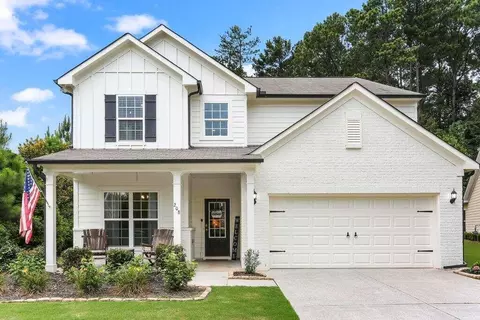 208 Springwall Cir, Canton, GA 30115