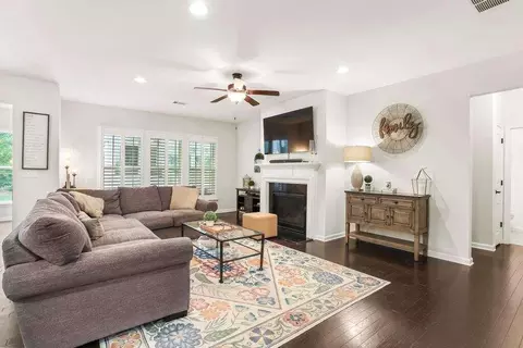 208 Springwall Cir, Canton, GA 30115 photo 6