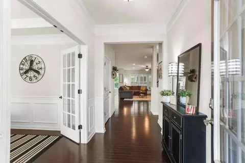 208 Springwall Cir, Canton, GA 30115 photo 4