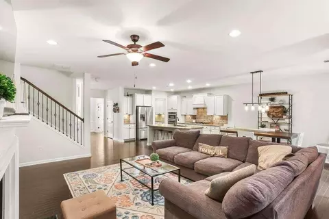 208 Springwall Cir, Canton, GA 30115 photo 8