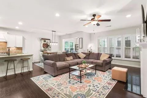 208 Springwall Cir, Canton, GA 30115 photo 7
