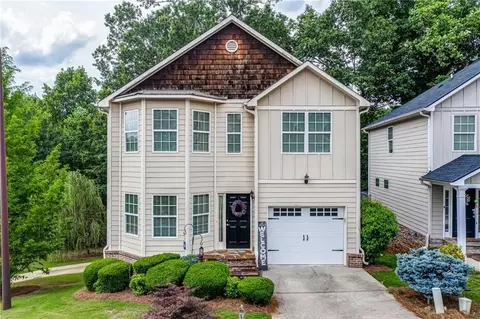 201 Village Ln, Woodstock, GA 30188