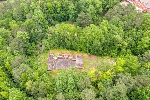 350 Lum Crowe Rd, Roswell, GA 30075