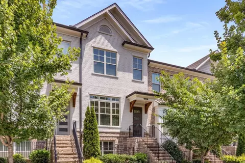4232 Deming Cir, Atlanta, GA 30342