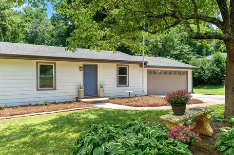 475 Pineland Rd SW, Mableton, GA 30126
