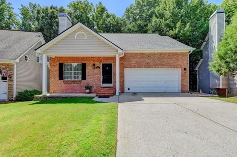 177 Stoneforest Dr, Woodstock, GA 30189