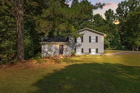 2783 Melanie Ln, Douglasville, GA 30135