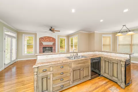 97 Windridge, Lagrange, GA 30240 photo 4