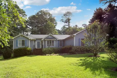 145 Sweet Auburn Ln, Dacula, GA 30019