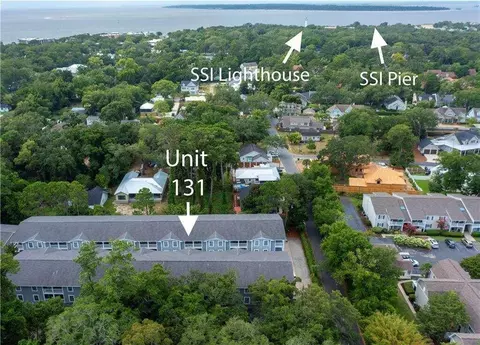 200 Salt Air Dr #131, St. Simons, GA 31522