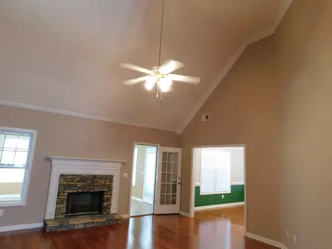 40 Paden St, Covington, GA 30016 photo 9