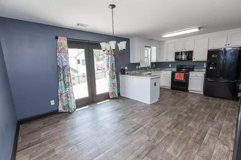 136 Brookside Pl, Lula, GA 30554 photo 8