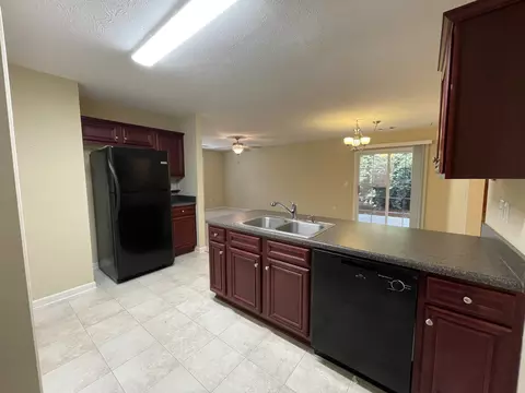 431 S Page St, Lagrange, GA 30241 photo 6