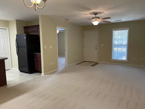 431 S Page St, Lagrange, GA 30241 photo 4
