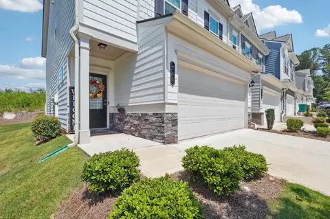 220 Centennial Cir, Canton, GA 30114 photo 3