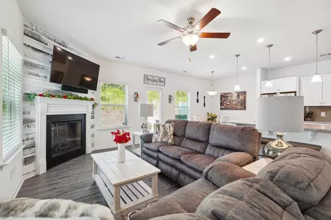 220 Centennial Cir, Canton, GA 30114 photo 9