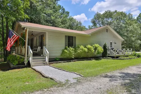 3120 Pebblebrook Dr, Loganville, GA 30052