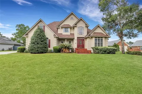 406 Purple Finch Dr, Pooler, GA 31322