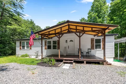 195 Ruby Ln, Mineral Bluff, GA 30559
