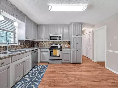 1359 Cambridge Ct, Bethlehem, GA 30620 photo 11