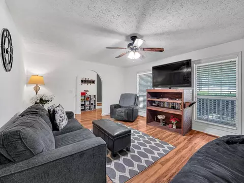 1359 Cambridge Ct, Bethlehem, GA 30620 photo 5