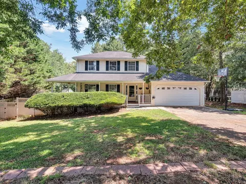 1359 Cambridge Ct, Bethlehem, GA 30620 photo 1