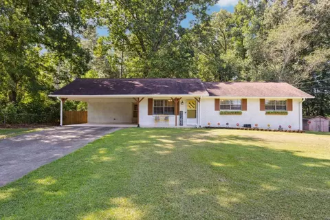 4811 Alcan Rd, Powder Springs, GA 30127