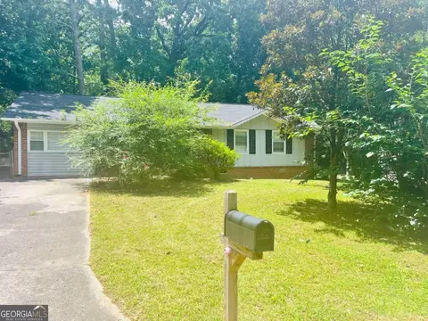 6807 Fallawater Cir, Riverdale, GA 30274