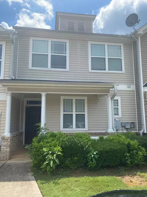 6414 Ellenwood Dr, Rex, GA 30273